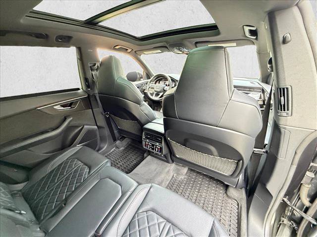 Used 2021 Audi SQ8 Prestige w/ Prestige Package AWD/4WD image 22