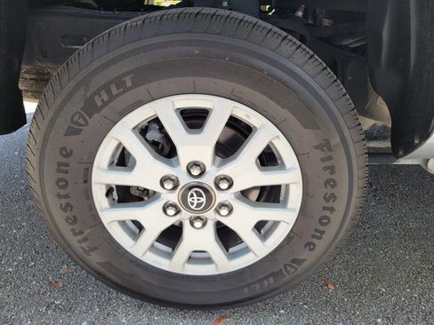 Used 2024 Toyota Tacoma SR5 RWD image 15