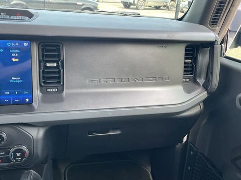 Used 2024 Ford Bronco Big Bend AWD/4WD image 16
