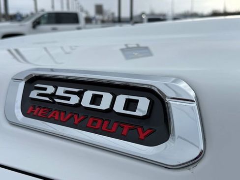 Used 2020 RAM 2500 Big Horn w/ Level 2 Equipment Group AWD/4WD image 8