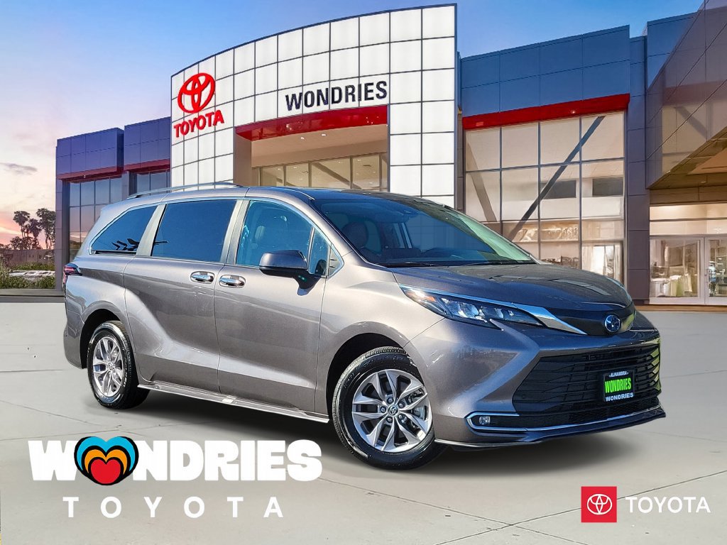 Used 2024 Toyota Sienna XLE FWD 360° Tour