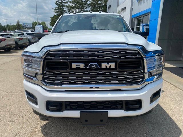Used 2023 RAM 3500 Limited AWD/4WD image 8