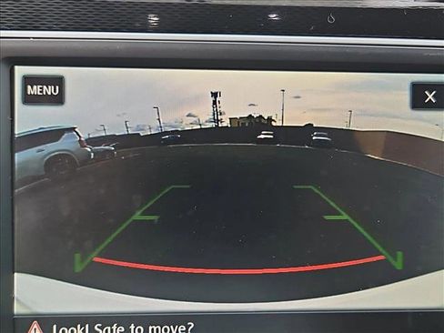 Used 2017 Volkswagen GTI Sport image 13