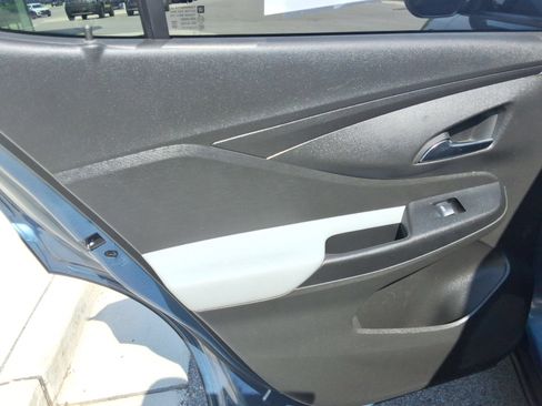 Used 2024 Buick Envista Preferred w/ Advanced Safety Package FWD image 23