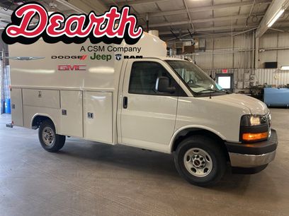 New 2025 GMC Savana 3500 w/ Power Convenience Package