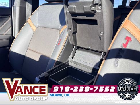 Used 2026 GMC Canyon AT4 w/ AT4 Premium Package image 33