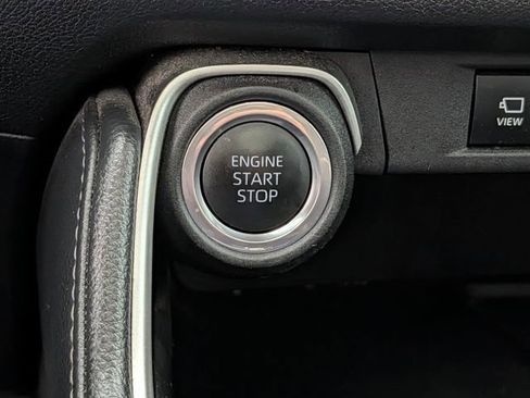 Used 2024 Toyota Grand Highlander AWD image 18