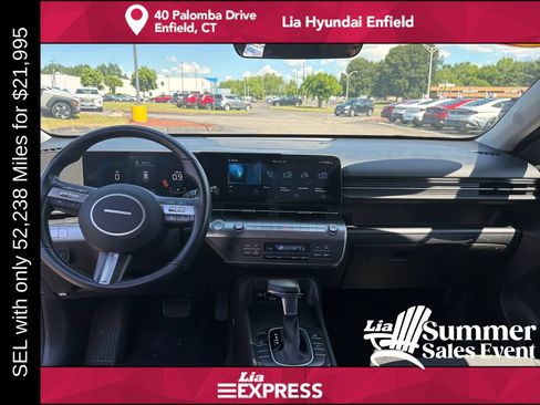 Used 2025 Hyundai Kona SEL AWD/4WD image 14