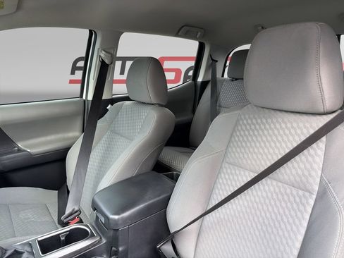 Used 2023 Toyota Tacoma SR5 RWD image 11