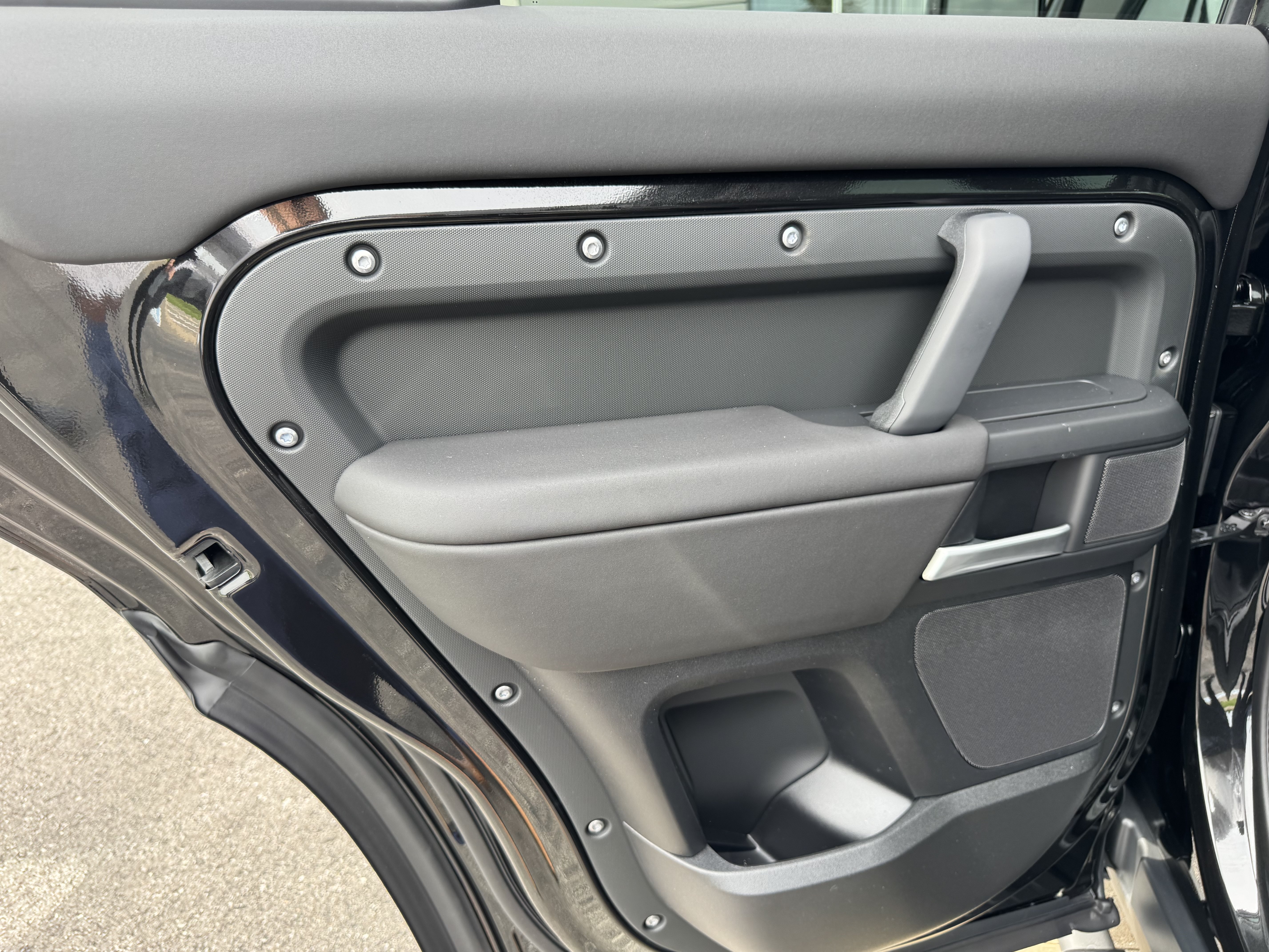 New 2026 Land Rover Defender 110 S AWD/4WD image 29