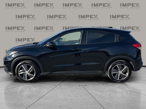 Used 2022 Honda HR-V EX image 2