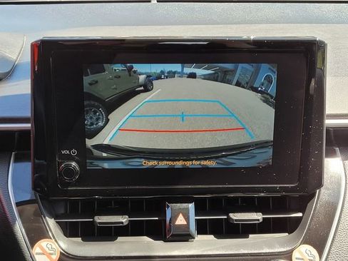 Used 2023 Toyota Corolla LE FWD image 28