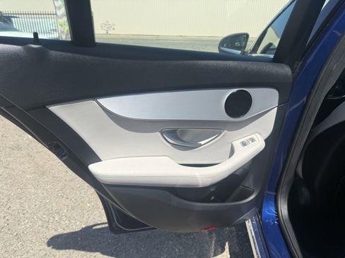 Used 2018 Mercedes-Benz C 300 4MATIC Sedan w/ Premium Package image 19