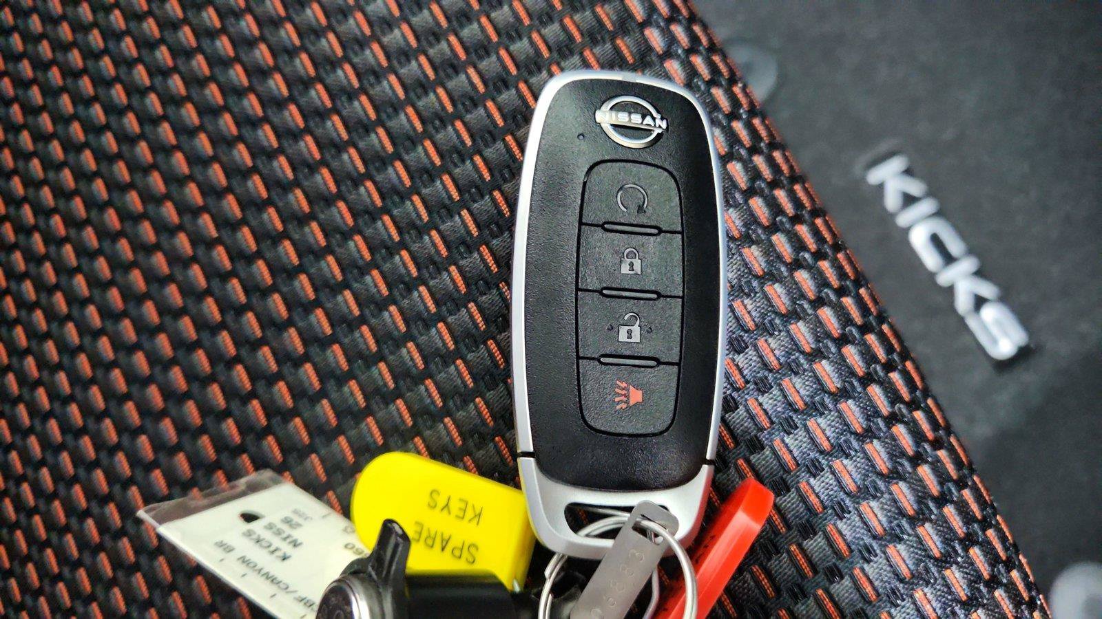 Used 2026 Nissan Kicks SR w/ Cold Weather Package AWD/4WD image 28