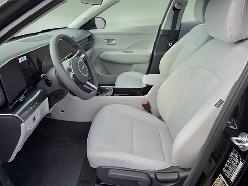 New 2026 Hyundai Kona SE AWD/4WD image 13