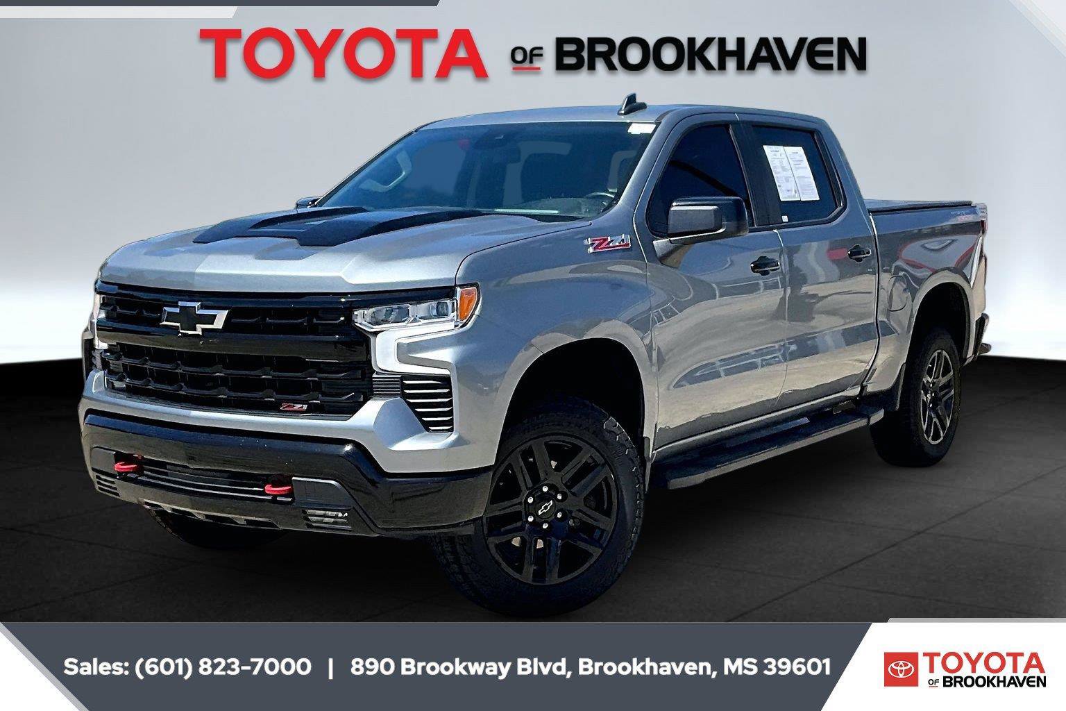 Used 2024 Chevrolet Silverado 1500 LT Trail Boss w/ Protection Package AWD/4WD image 10