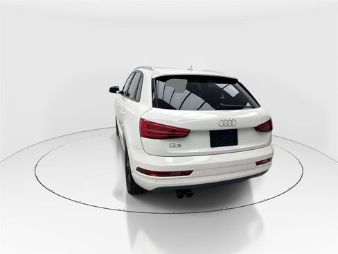 Used 2018 Audi Q3 2.0T Premium image 6