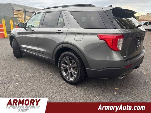 Used 2023 Ford Explorer XLT w/ Equipment Group 202A image 6