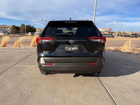 Used 2025 Toyota RAV4 LE image 6