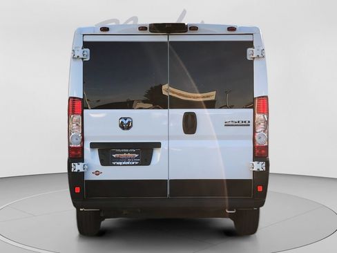 Used 2025 RAM ProMaster 2500 w/ U-Haul Equipment Group FWD image 4
