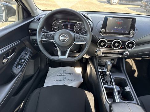 Used 2024 Nissan Sentra SV FWD image 15