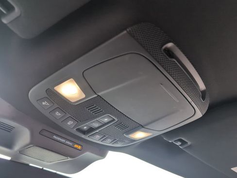 Used 2024 Ford Expedition Limited image 30