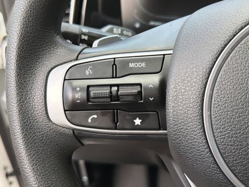 Certified 2024 Kia Sportage LX AWD/4WD image 19