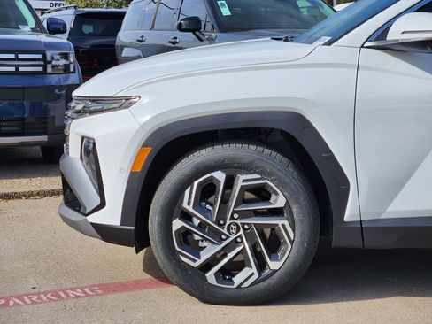 New 2026 Hyundai Tucson Limited FWD image 5