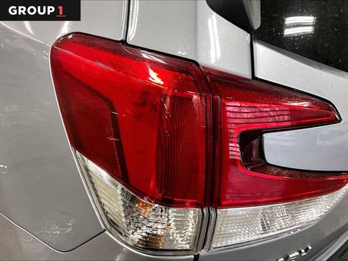 Used 2023 Subaru Forester Limited image 28