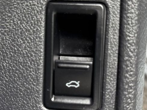 Used 2017 Volkswagen Jetta S FWD image 25