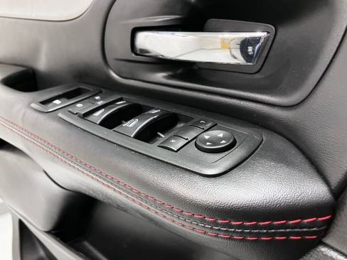 Used 2018 Dodge Grand Caravan GT image 20