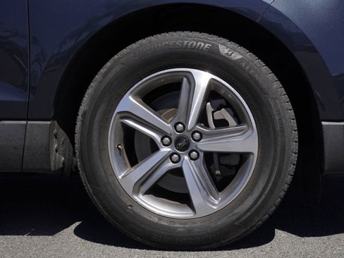 Used 2023 Ford Edge SEL w/ Convenience Package image 10