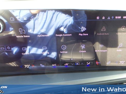 New 2026 Chevrolet Traverse LT w/ Midnight/Sport Edition image 14