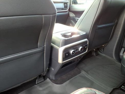 Used 2022 Ford Expedition Max Limited image 20