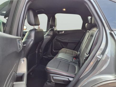 Used 2023 Ford Escape ST-Line Select w/ Tech Pack #2 AWD/4WD image 11