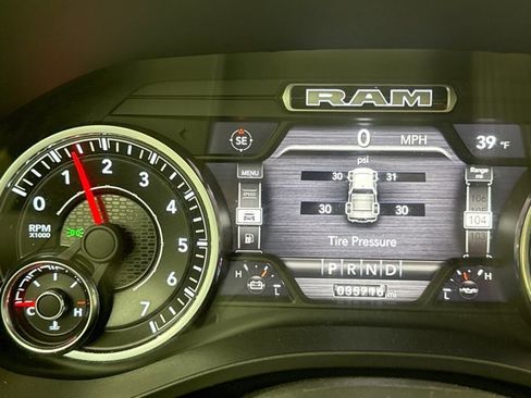 Used 2022 RAM 1500 Laramie image 13