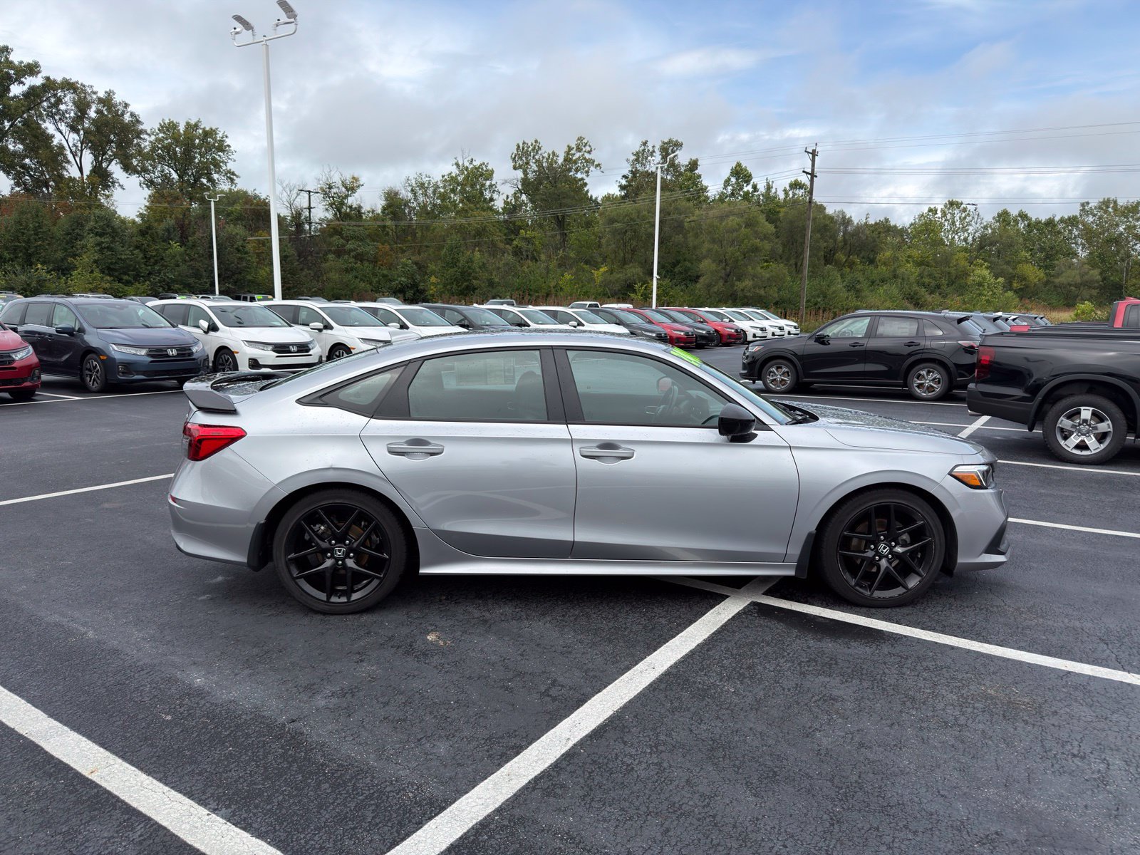 Used 2022 Honda Civic Sport image 7