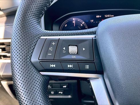 Used 2023 Mitsubishi Outlander SEL image 23