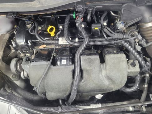Used 2017 Ford Escape SE FWD image 30