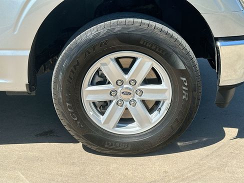 Used 2022 Ford F150 XLT image 23