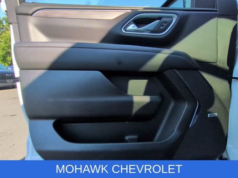 Used 2023 Chevrolet Tahoe LT AWD/4WD image 23