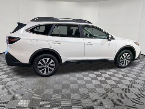 Used 2021 Subaru Outback Premium AWD/4WD image 8
