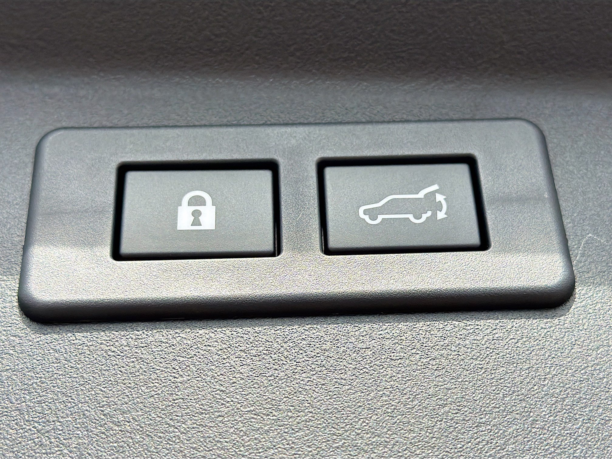 New 2026 Subaru Outback Limited AWD/4WD image 13