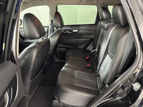 Used 2019 Nissan Rogue SL FWD image 24