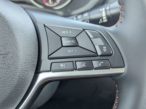 New 2025 Nissan Sentra SR w/ Midnight Edition image 21