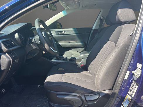 Used 2019 Kia Optima LX image 11