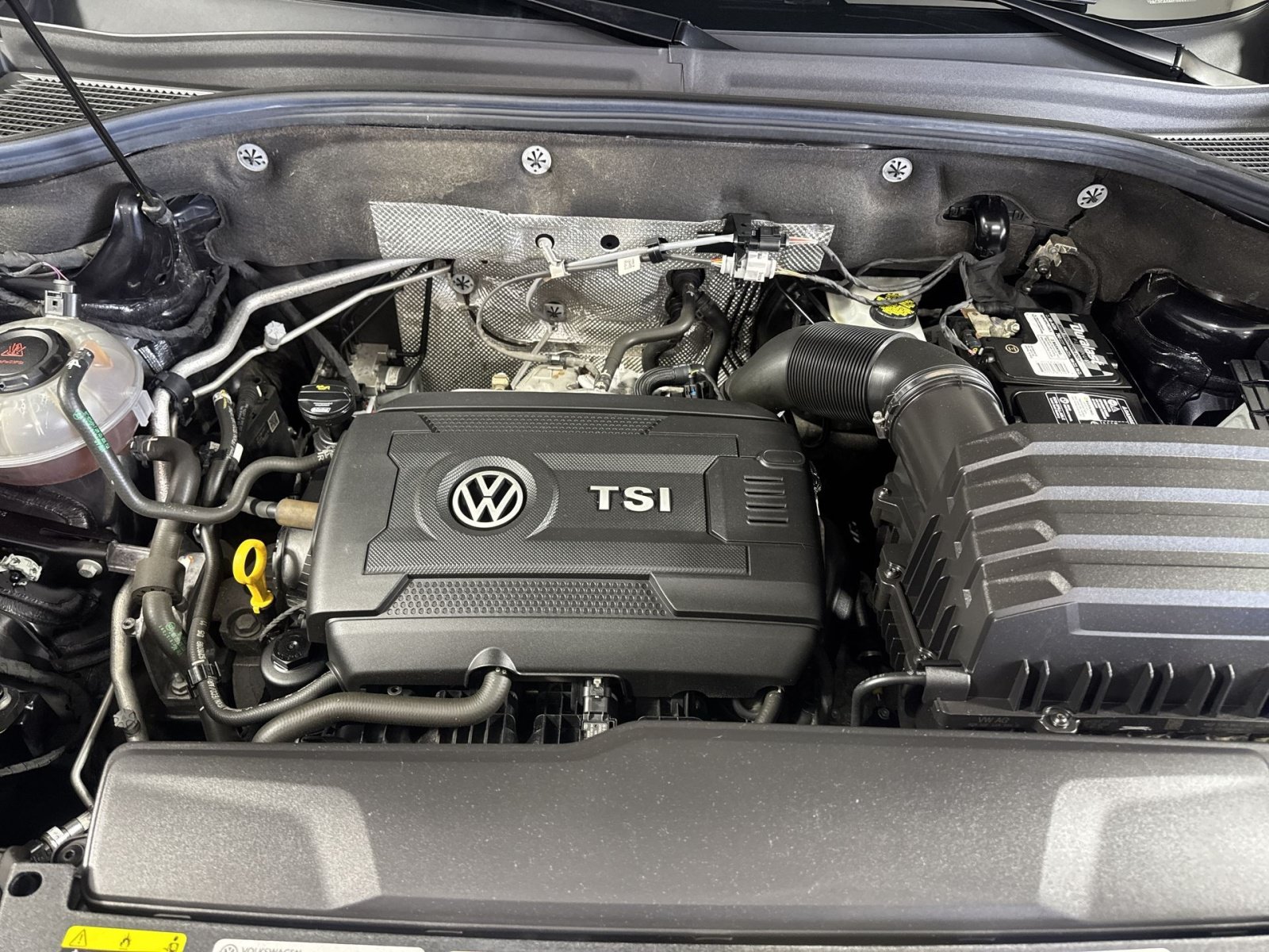 Used 2021 Volkswagen Atlas Cross Sport SEL AWD/4WD image 27