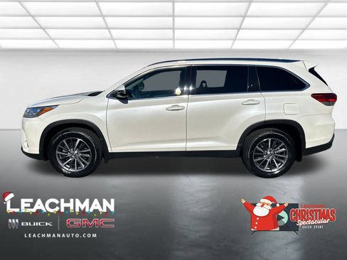 Used 2019 Toyota Highlander XLE image 8