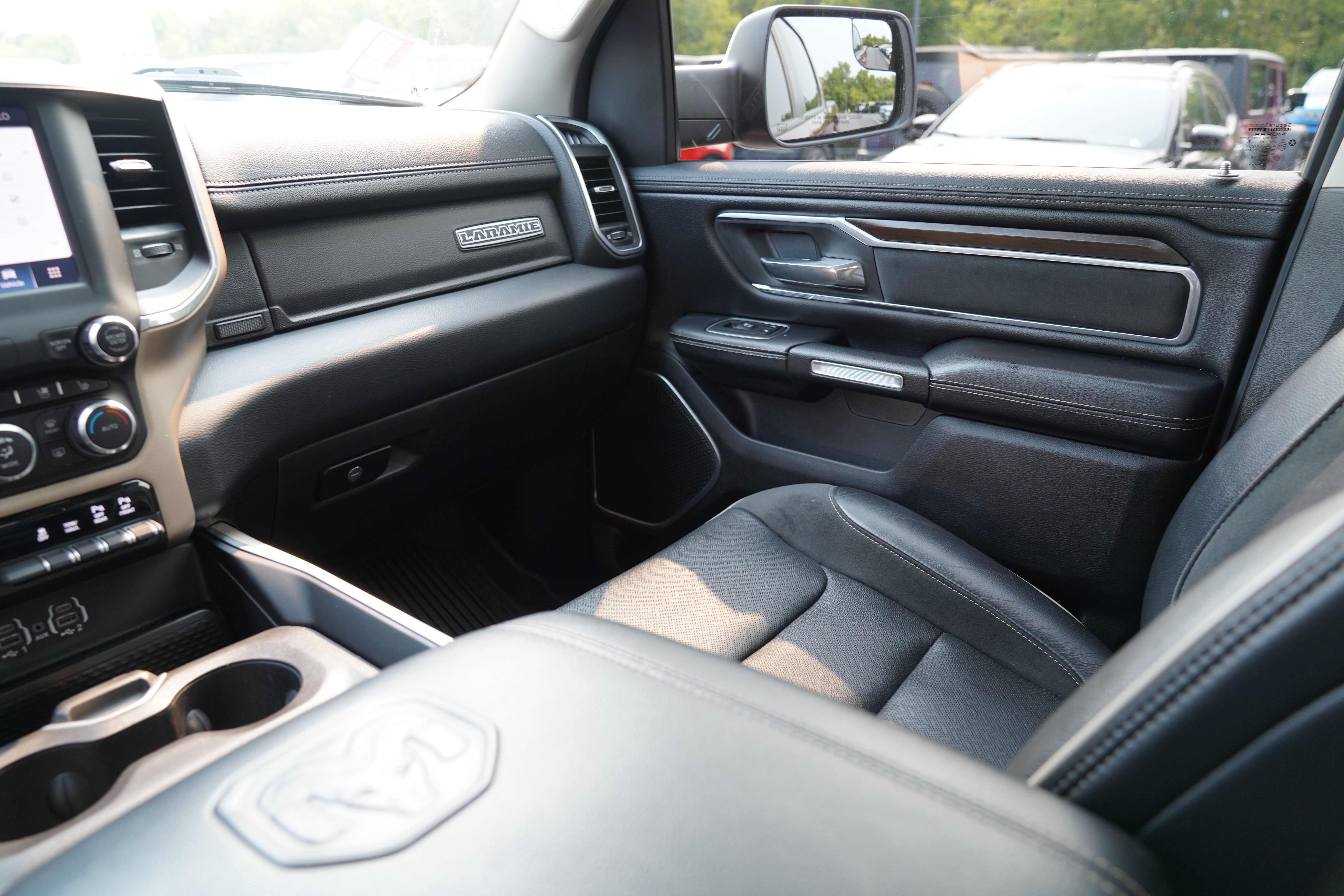 Used 2022 RAM 1500 Laramie AWD/4WD image 13