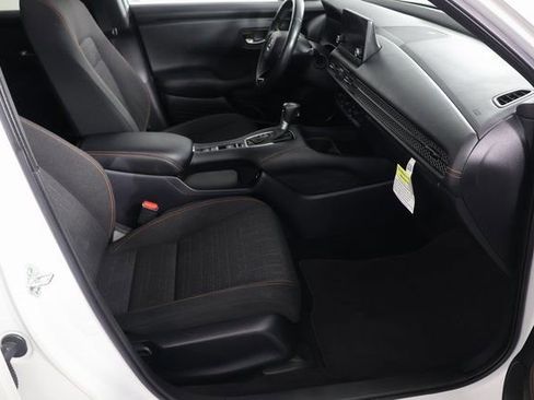 Used 2024 Honda HR-V Sport image 22